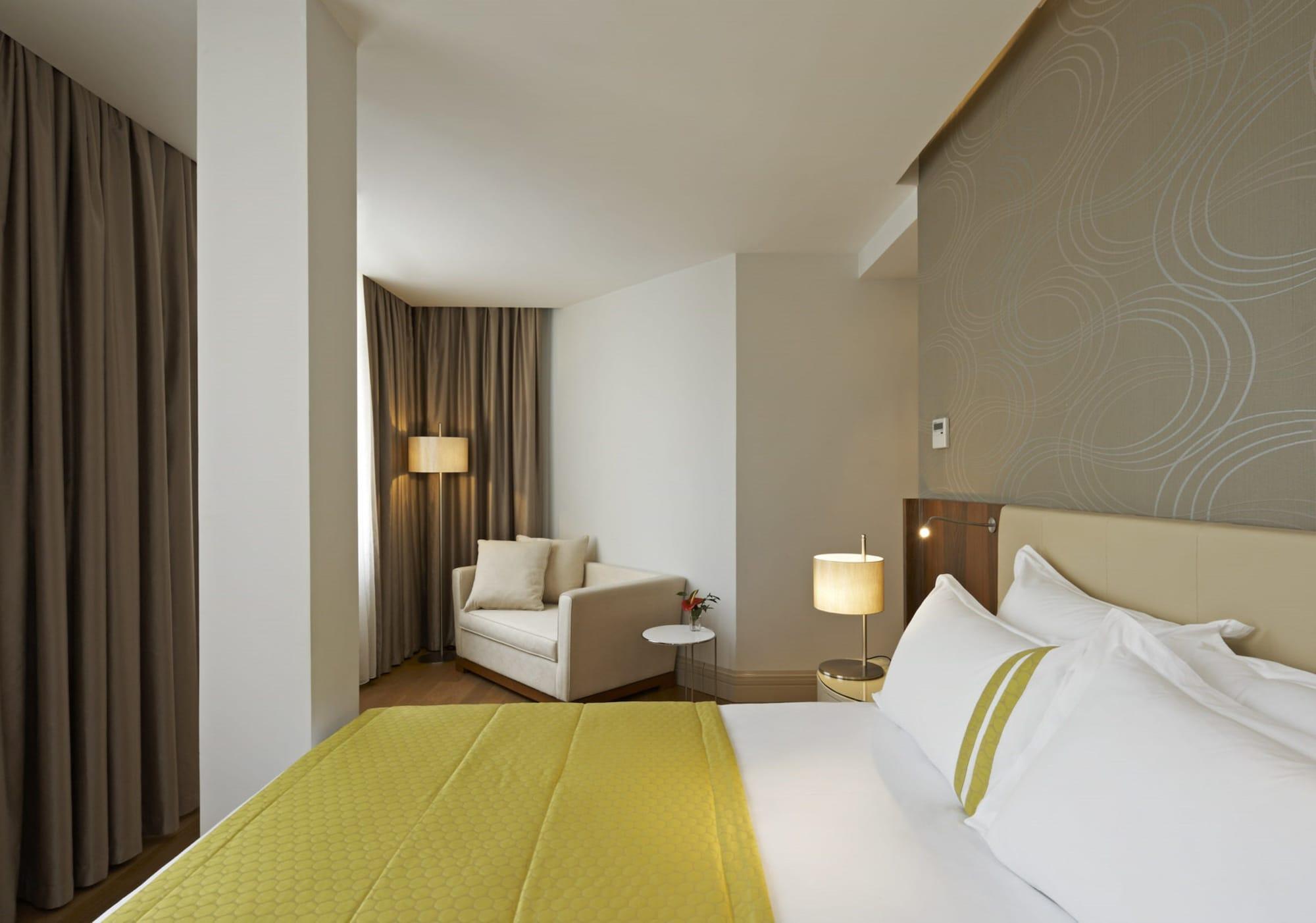 Four Points Express By Sheraton Istanbul Taksim Square Экстерьер фото