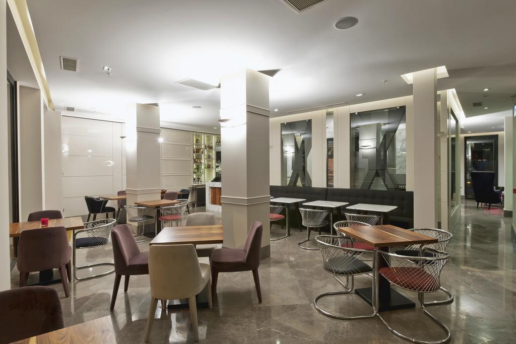 Four Points Express By Sheraton Istanbul Taksim Square Экстерьер фото
